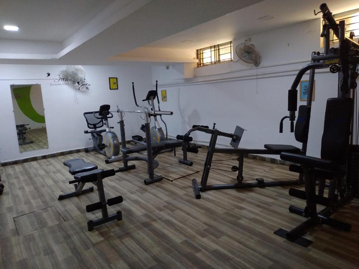 Isthara Hostel Bangalore Exterior photo